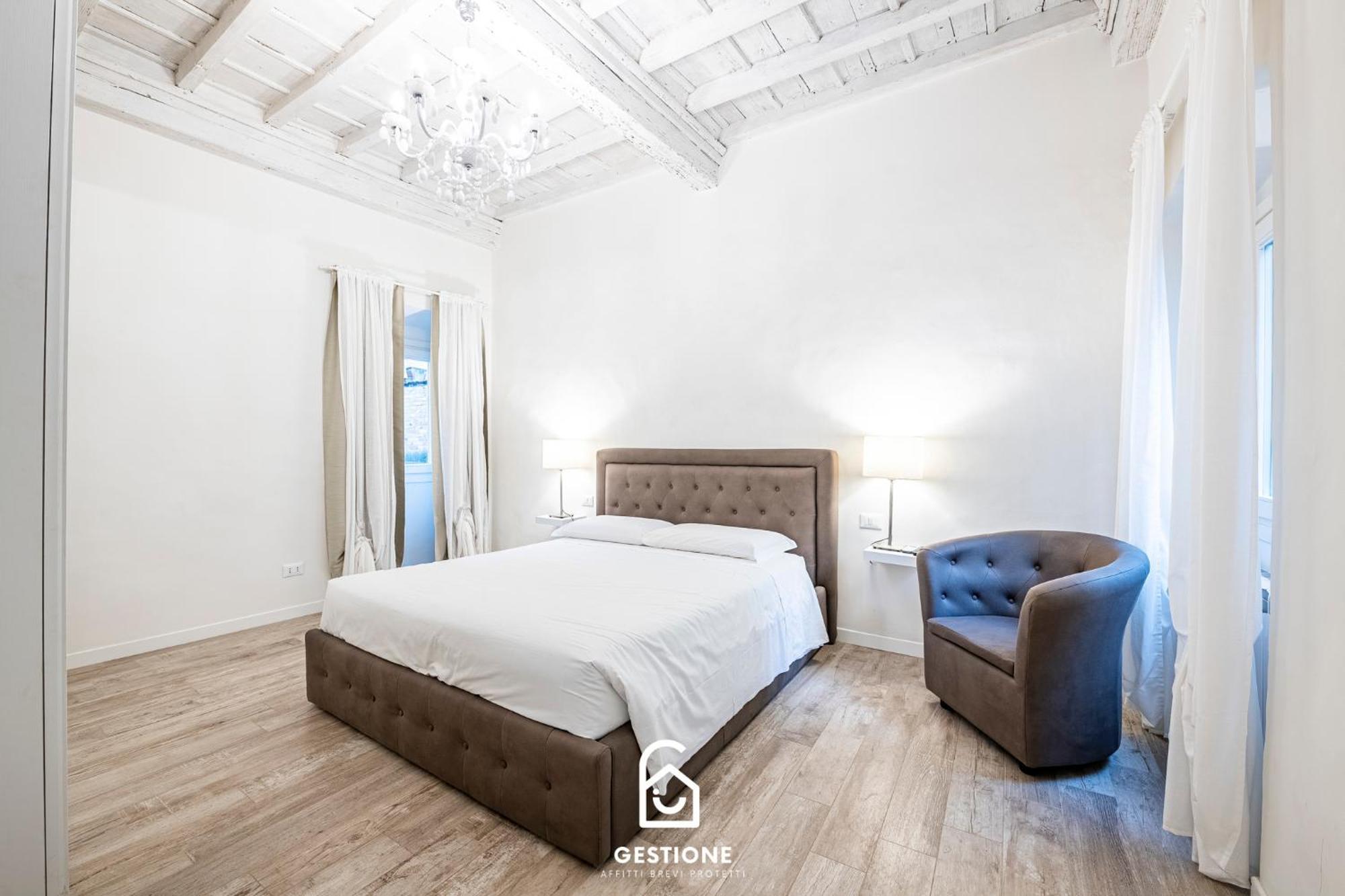 5 Minuti Duomo - Luxury Appartamento Con Terrazza ฟลอเรนซ์ ภายนอก รูปภาพ