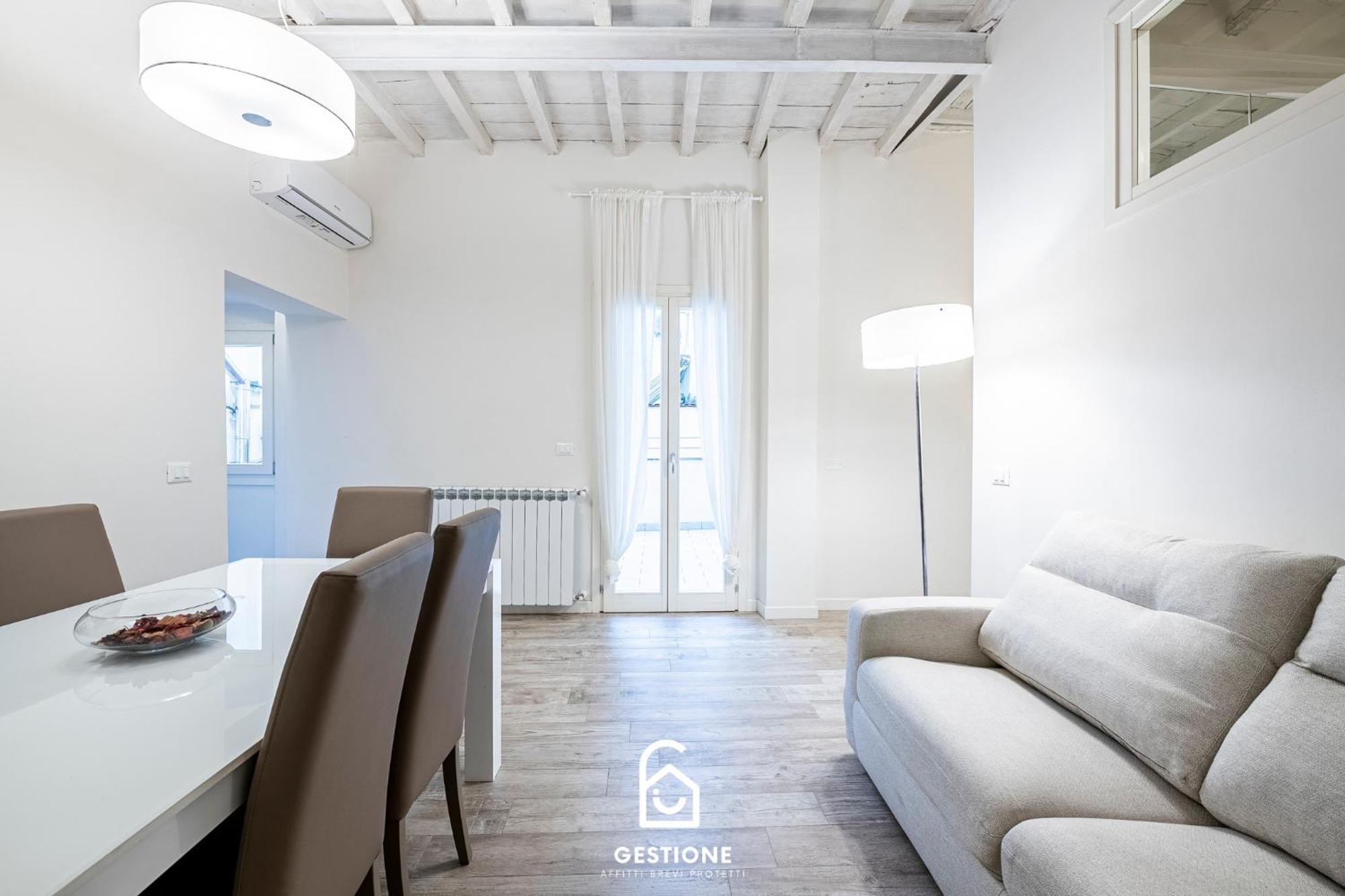 5 Minuti Duomo - Luxury Appartamento Con Terrazza ฟลอเรนซ์ ภายนอก รูปภาพ